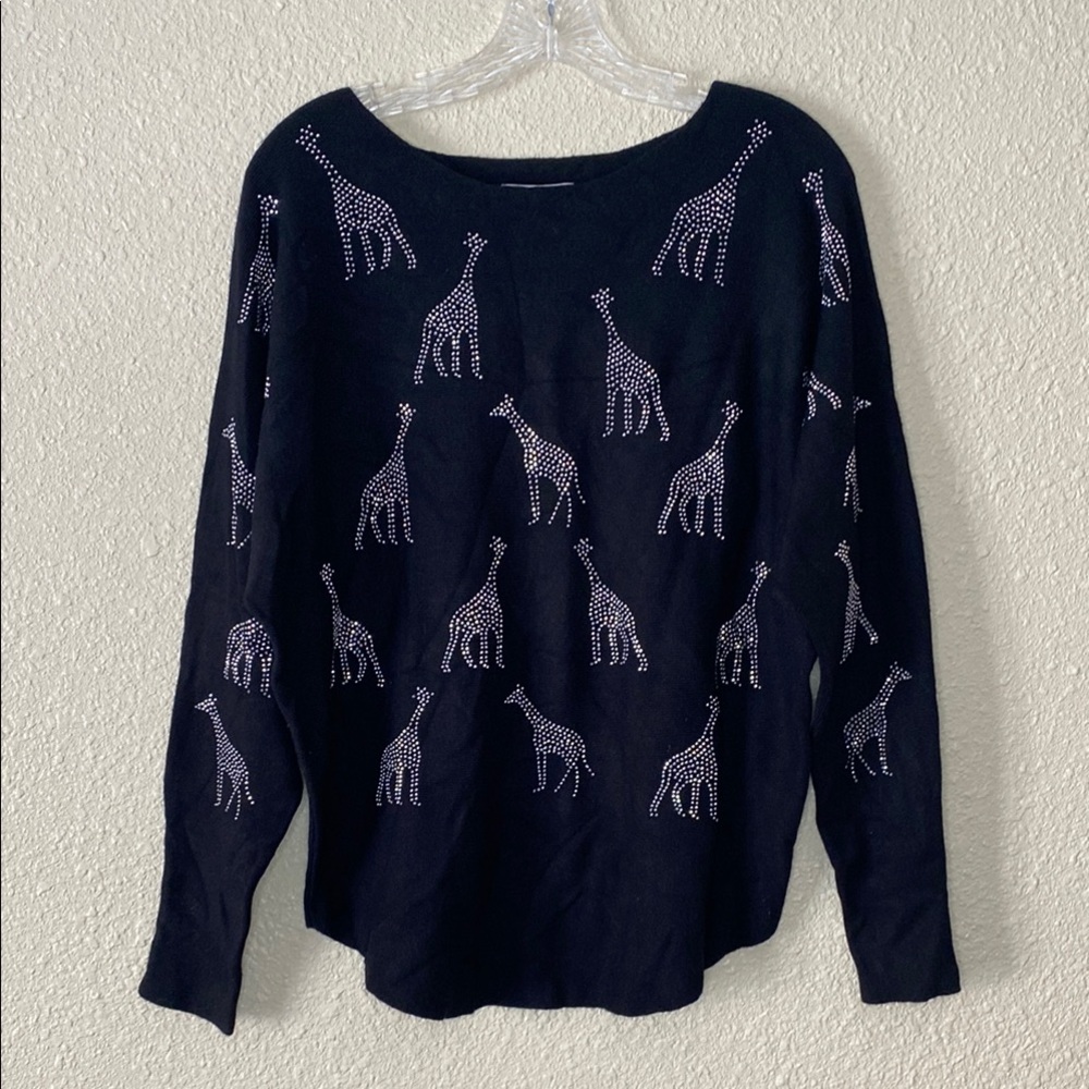 NWT Liv Milano Black Sweater with Giraffe Pattern Size M